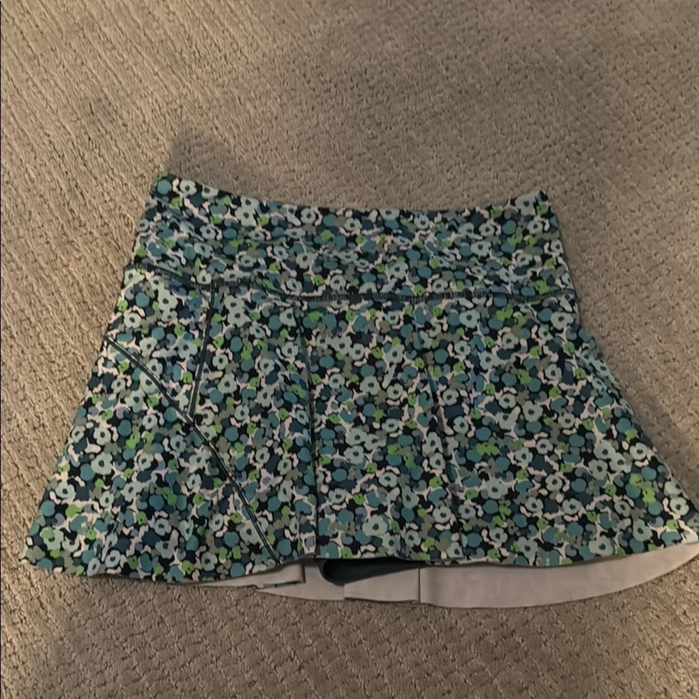 Athleta Ace 13.5 tennis skirt